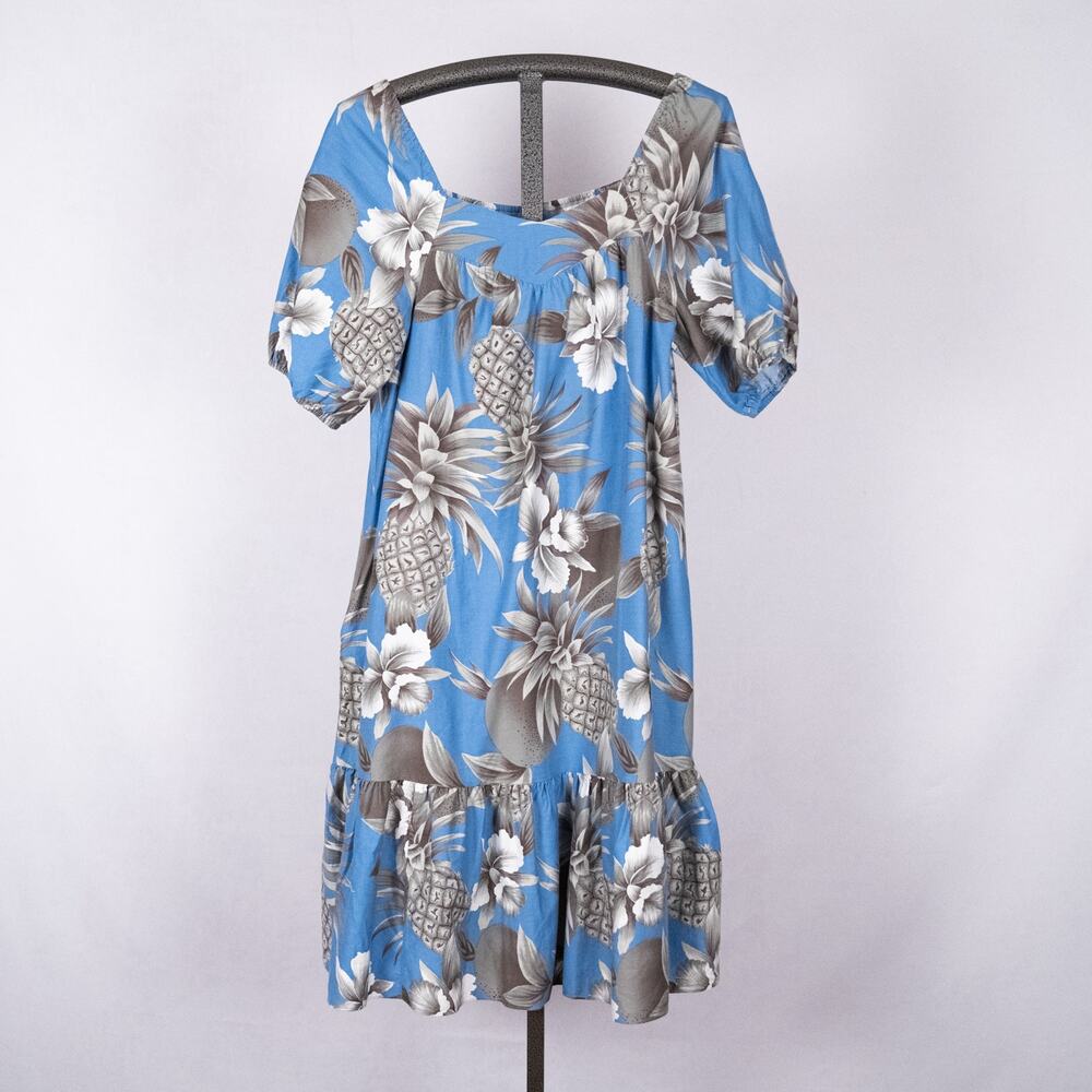 Hilo Hattie Hawaiian Dress Women's Size MEDIUM Tropical Floral Pineapple Beach